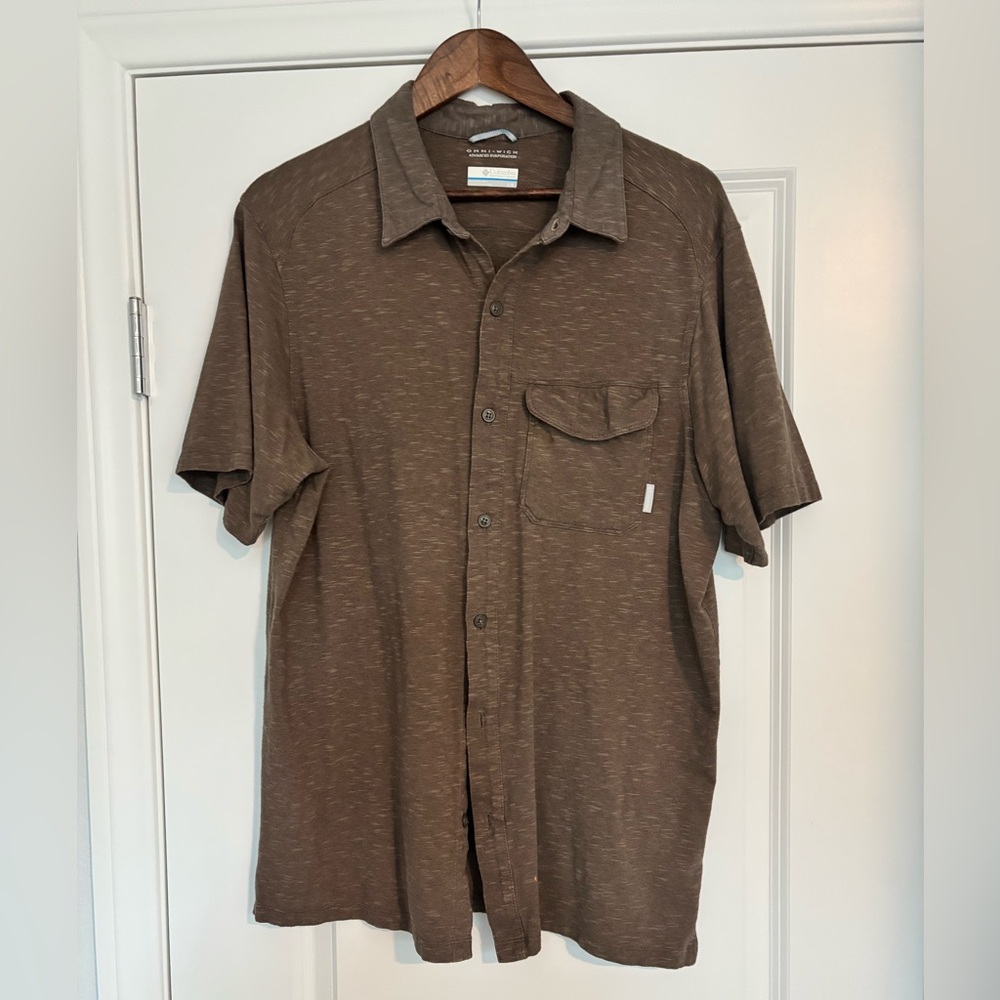Columbia Men's Omni Wick Button Down Shirt